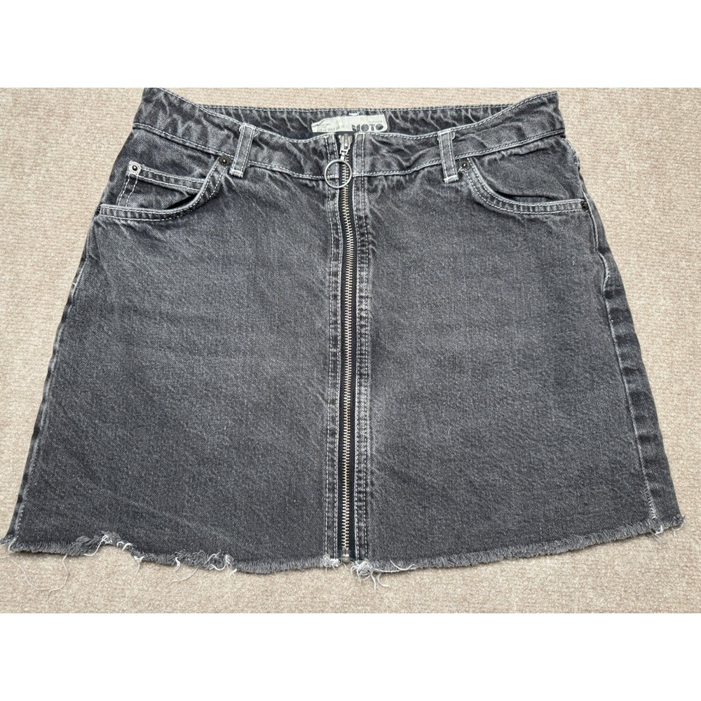 Topshop Moto‎ Black Denim Mini Skirt with Front Zip Raw Hem Size 8